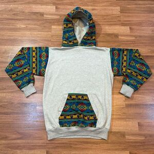 Pull-over Hoodie Gray with Colorful Print | Men Size Large